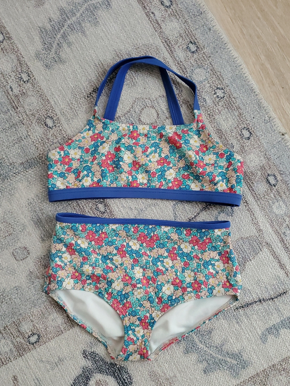 Mini Boden Girls Floral Two-Piece Cross-Back Bikini Set Swimsuit Sz9-10